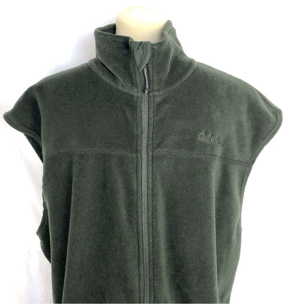 CABELA’S PLUSH FLEECE VEST